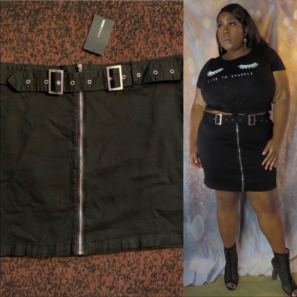 Plus Size Fashion Nova Stretch Denim Mini Skirt - Picture 3 of 3